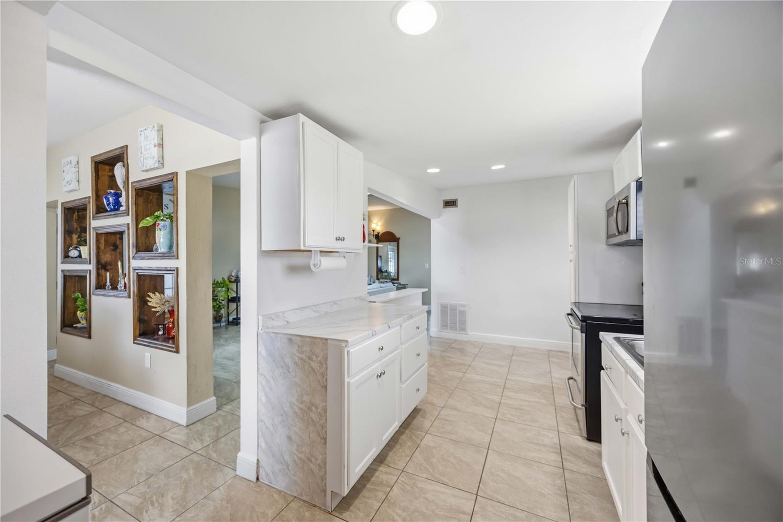 2409 EDNOR ST, PORT CHARLOTTE, FL, 33952