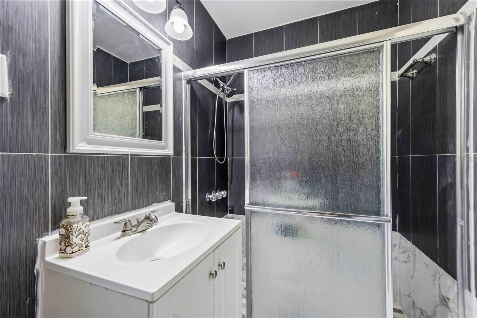 2409 EDNOR ST, PORT CHARLOTTE, FL, 33952