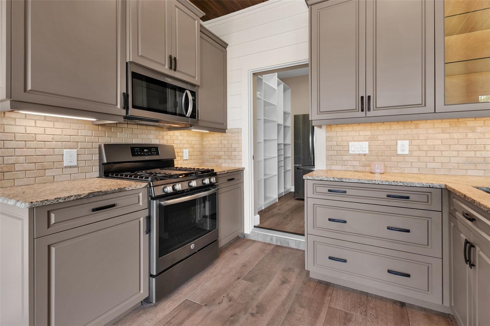 8306 SW SAND CRANE LOT 87 CIR, ARCADIA, FL, 34269