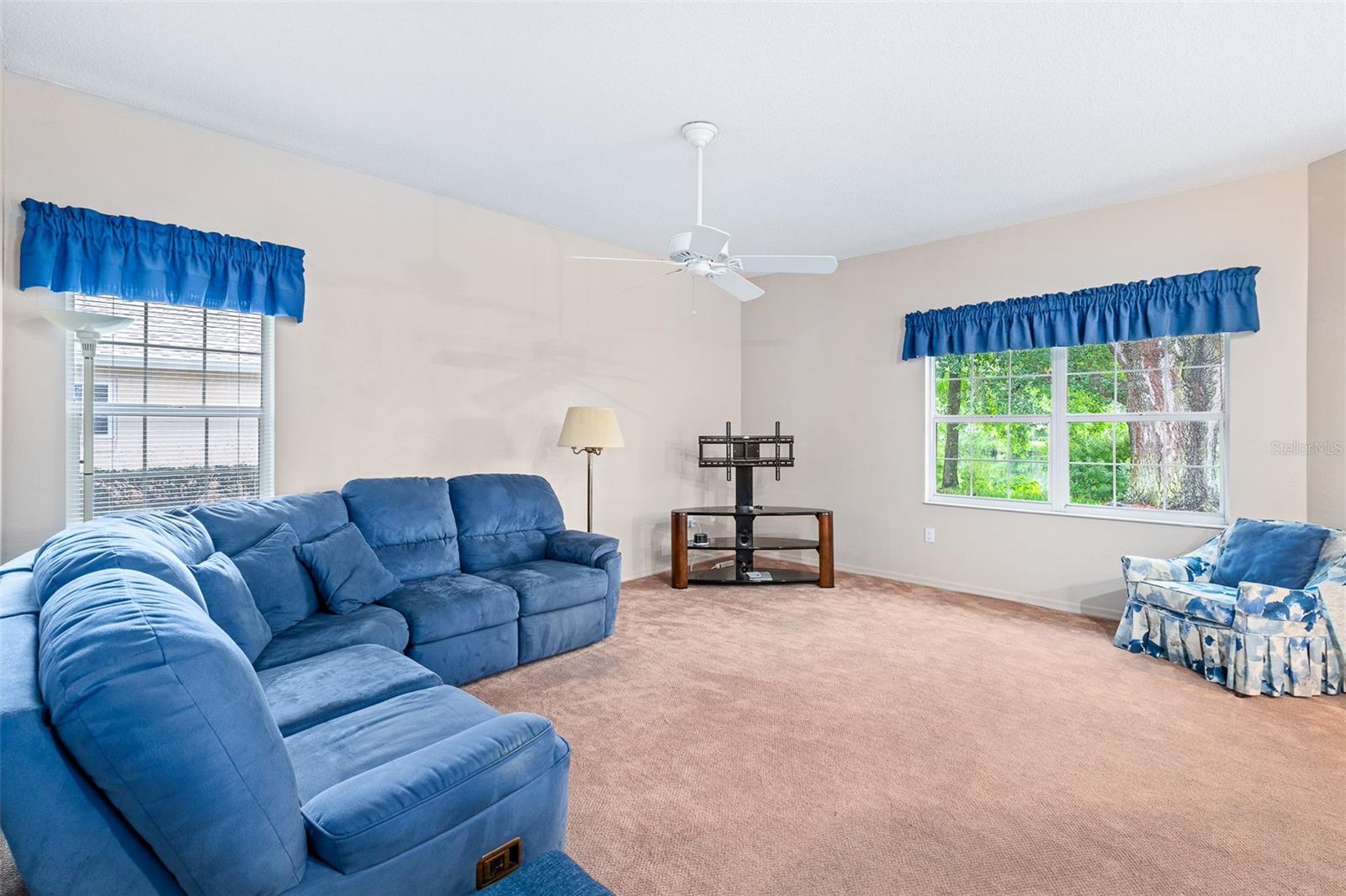 28 CEDAR POINT DR, PALM COAST, FL, 32164