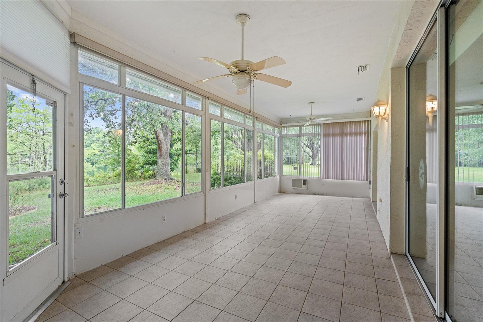 28 CEDAR POINT DR, PALM COAST, FL, 32164