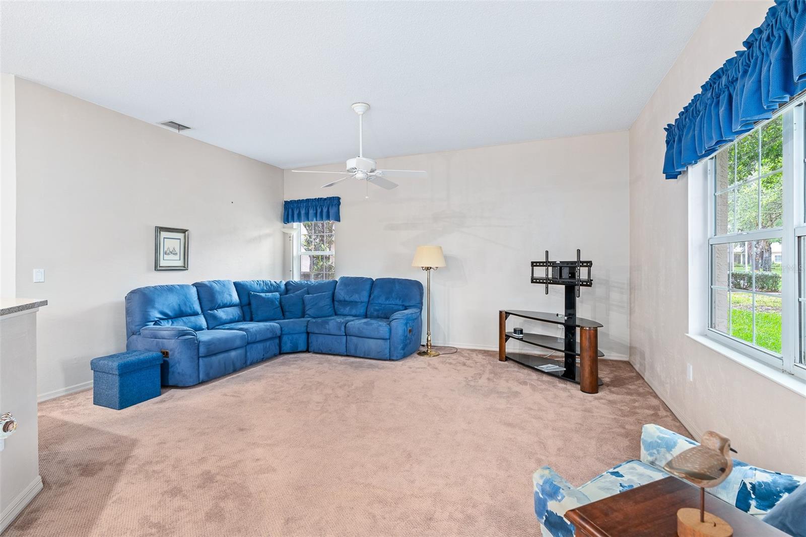 28 CEDAR POINT DR, PALM COAST, FL, 32164