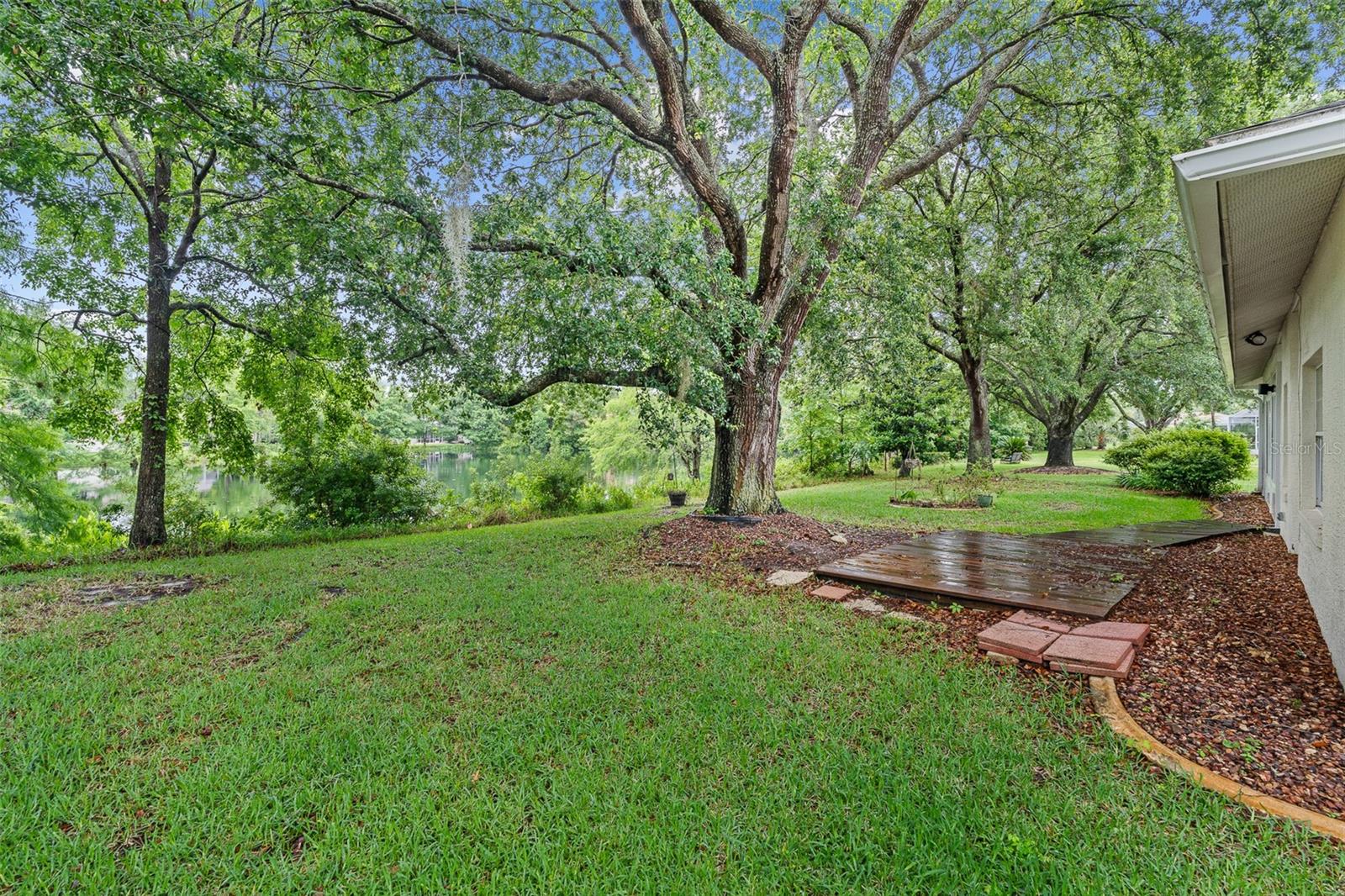 28 CEDAR POINT DR, PALM COAST, FL, 32164