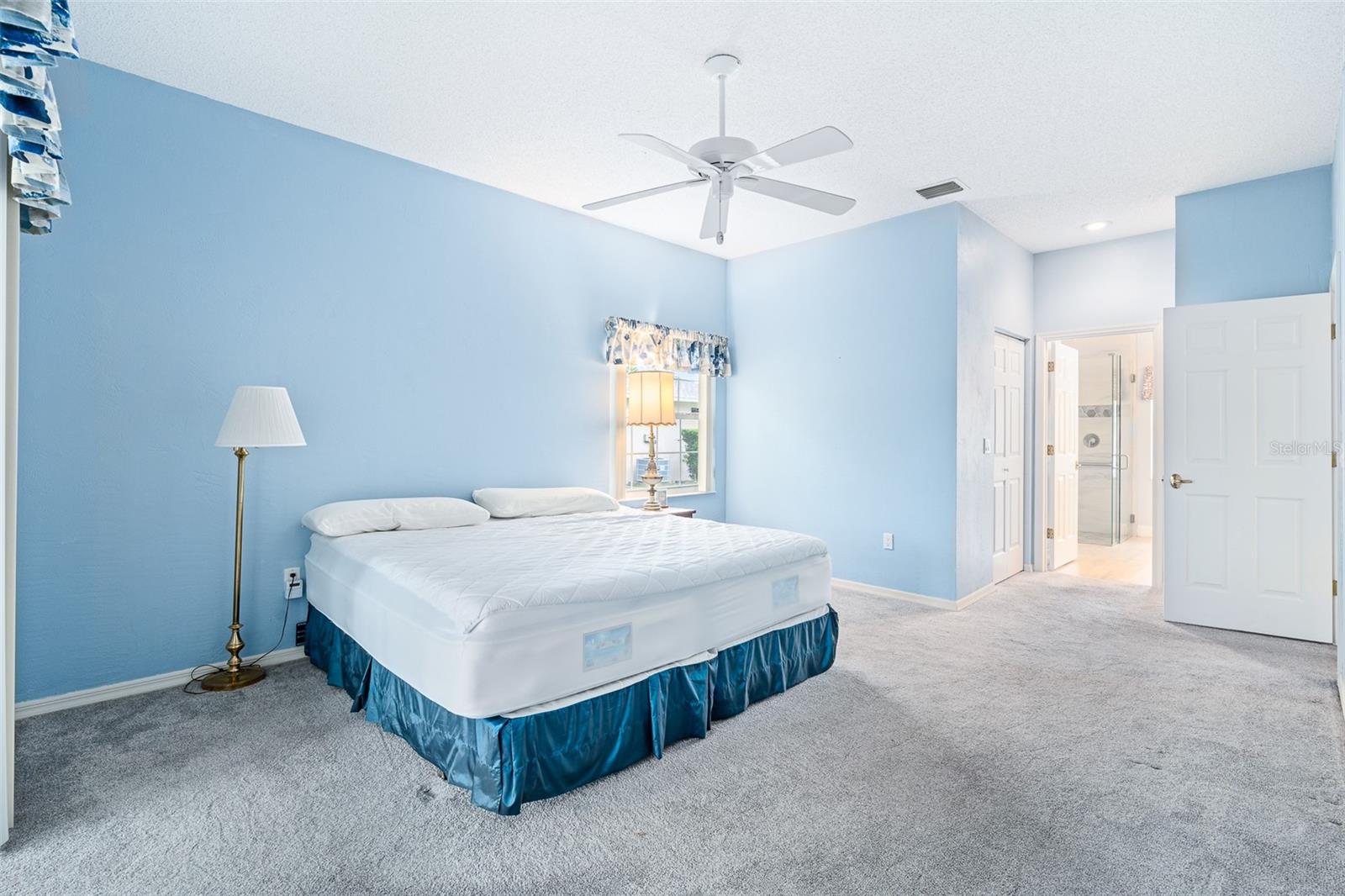 28 CEDAR POINT DR, PALM COAST, FL, 32164