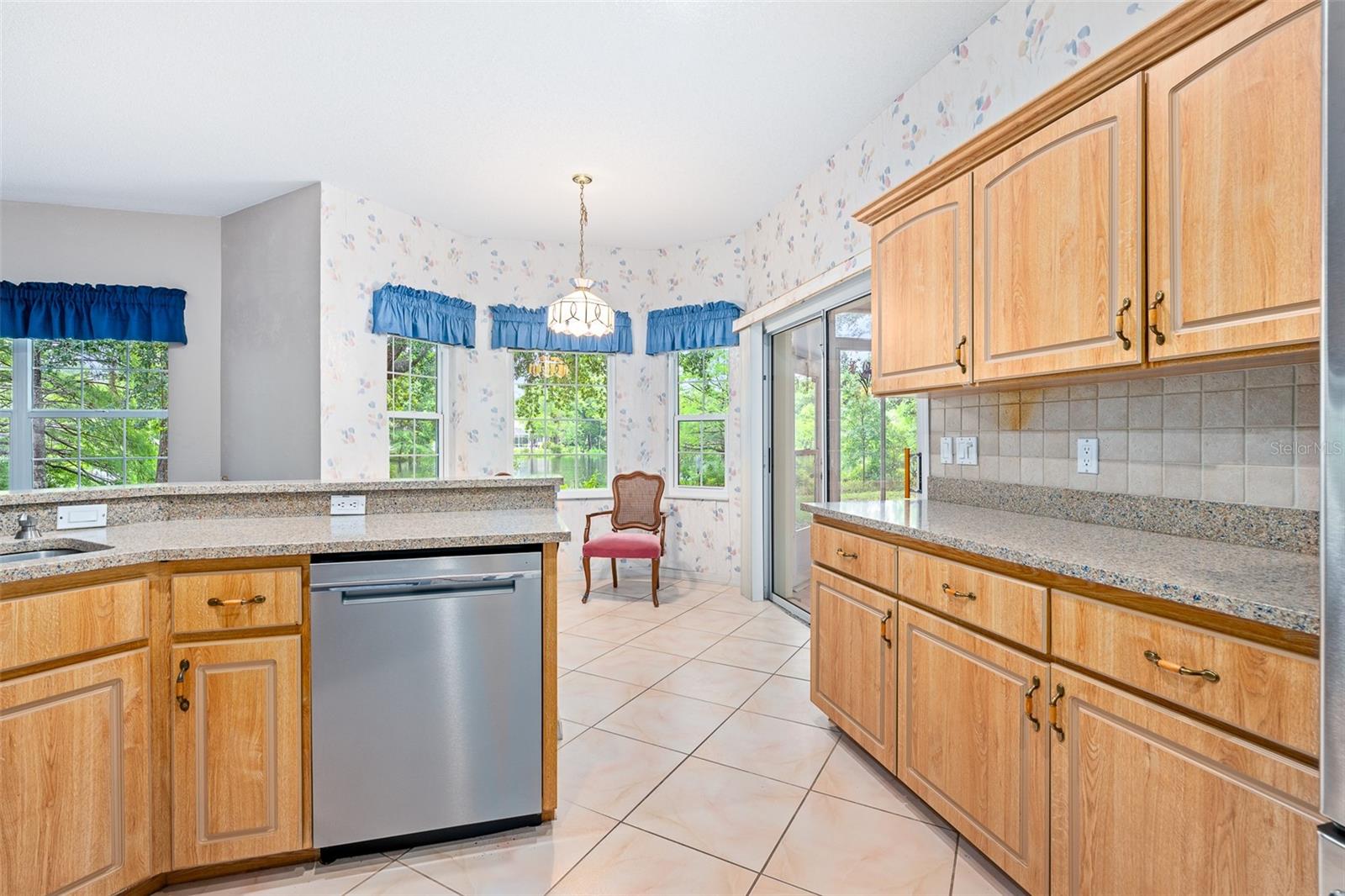 28 CEDAR POINT DR, PALM COAST, FL, 32164