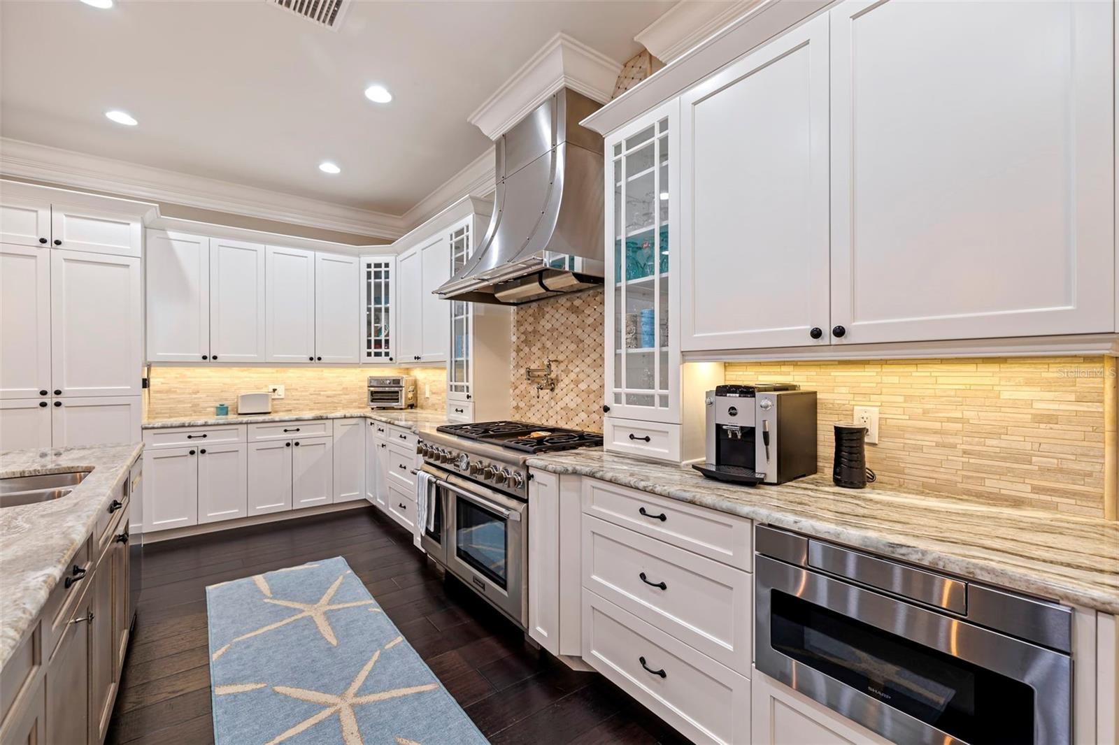 310 8TH AVE N, ST PETERSBURG, FL, 33701