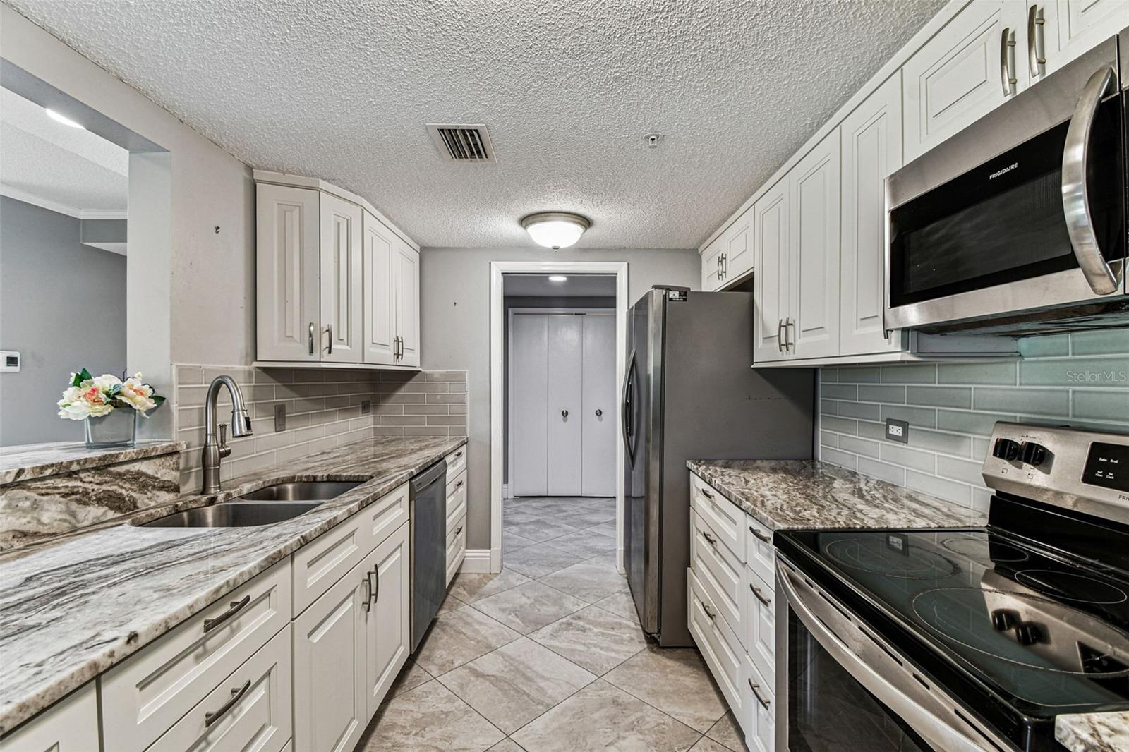 36750 US HIGHWAY 19 N #20201, PALM HARBOR, FL, 34684
