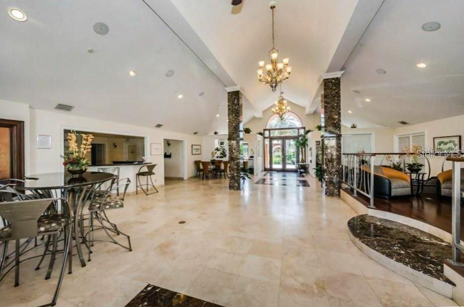 10265 GANDY BLVD N #1002, ST PETERSBURG, FL, 33702