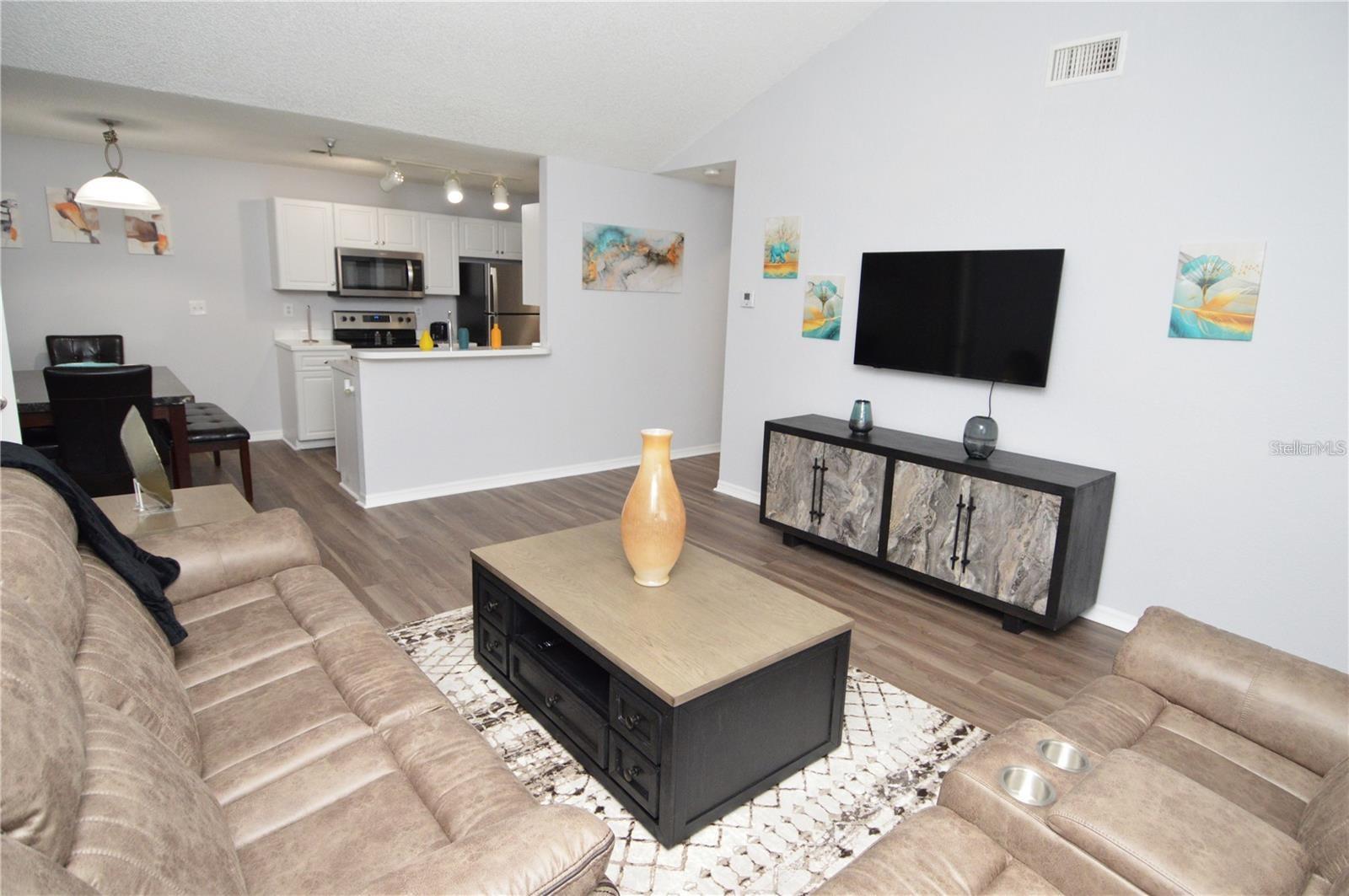10265 GANDY BLVD N #1002, ST PETERSBURG, FL, 33702