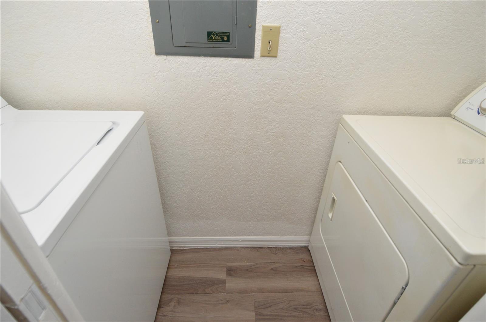 10265 GANDY BLVD N #1002, ST PETERSBURG, FL, 33702