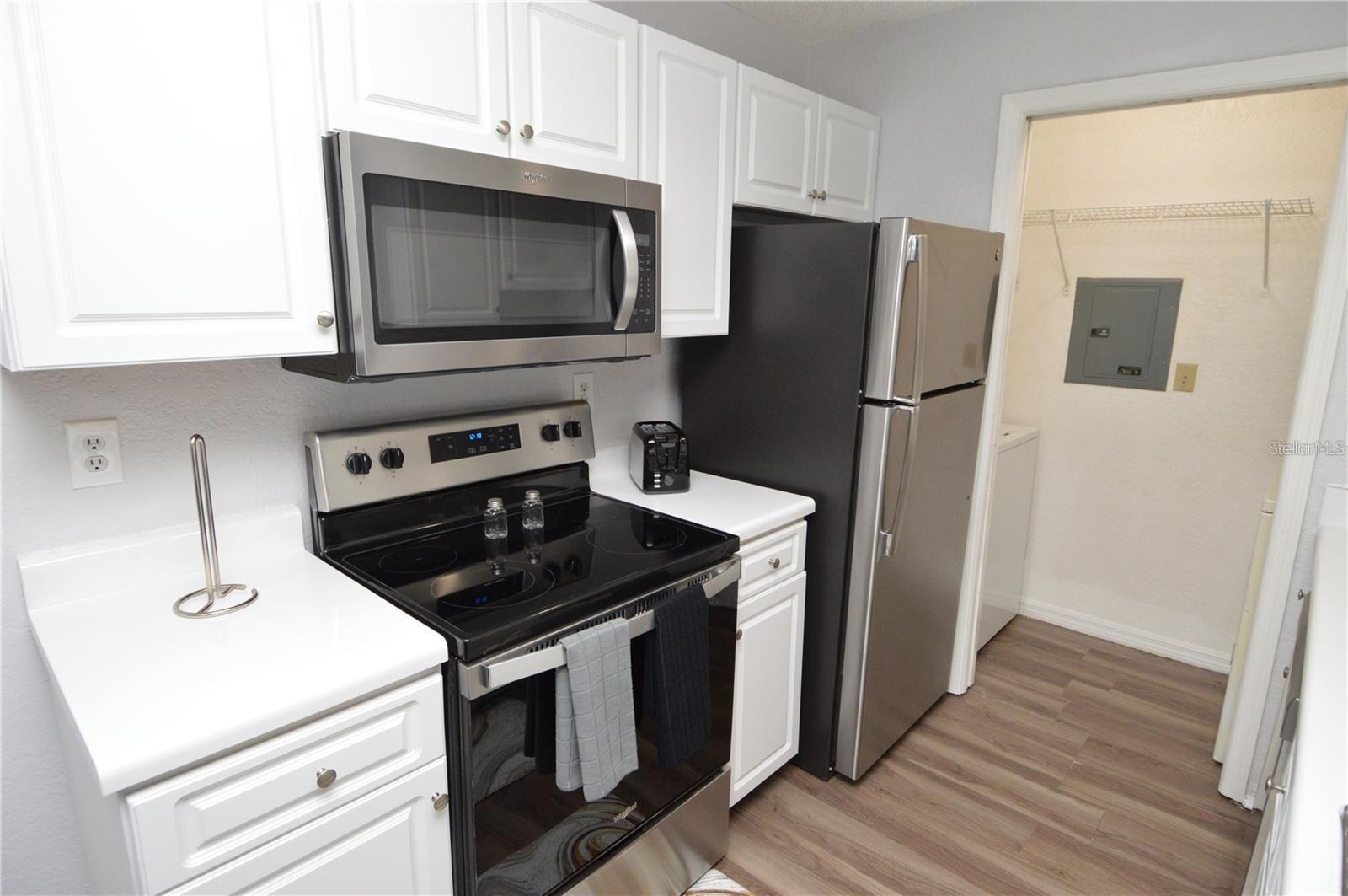10265 GANDY BLVD N #1002, ST PETERSBURG, FL, 33702