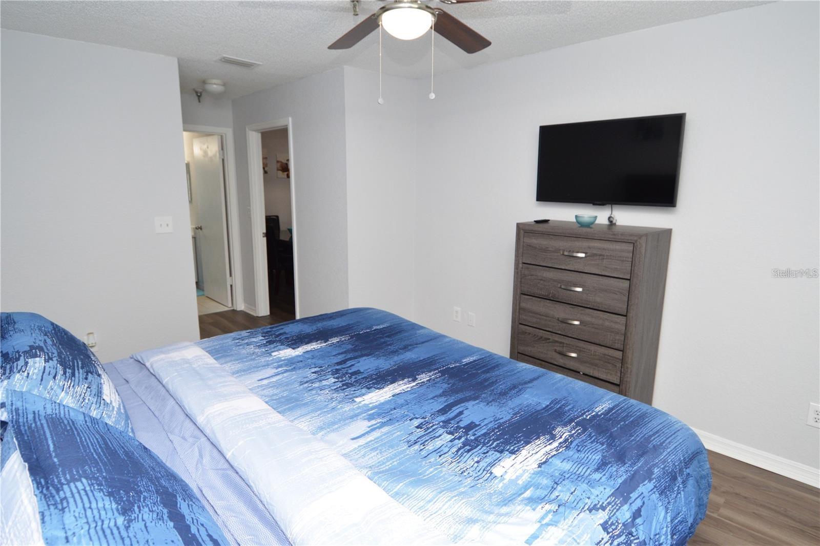 10265 GANDY BLVD N #1002, ST PETERSBURG, FL, 33702