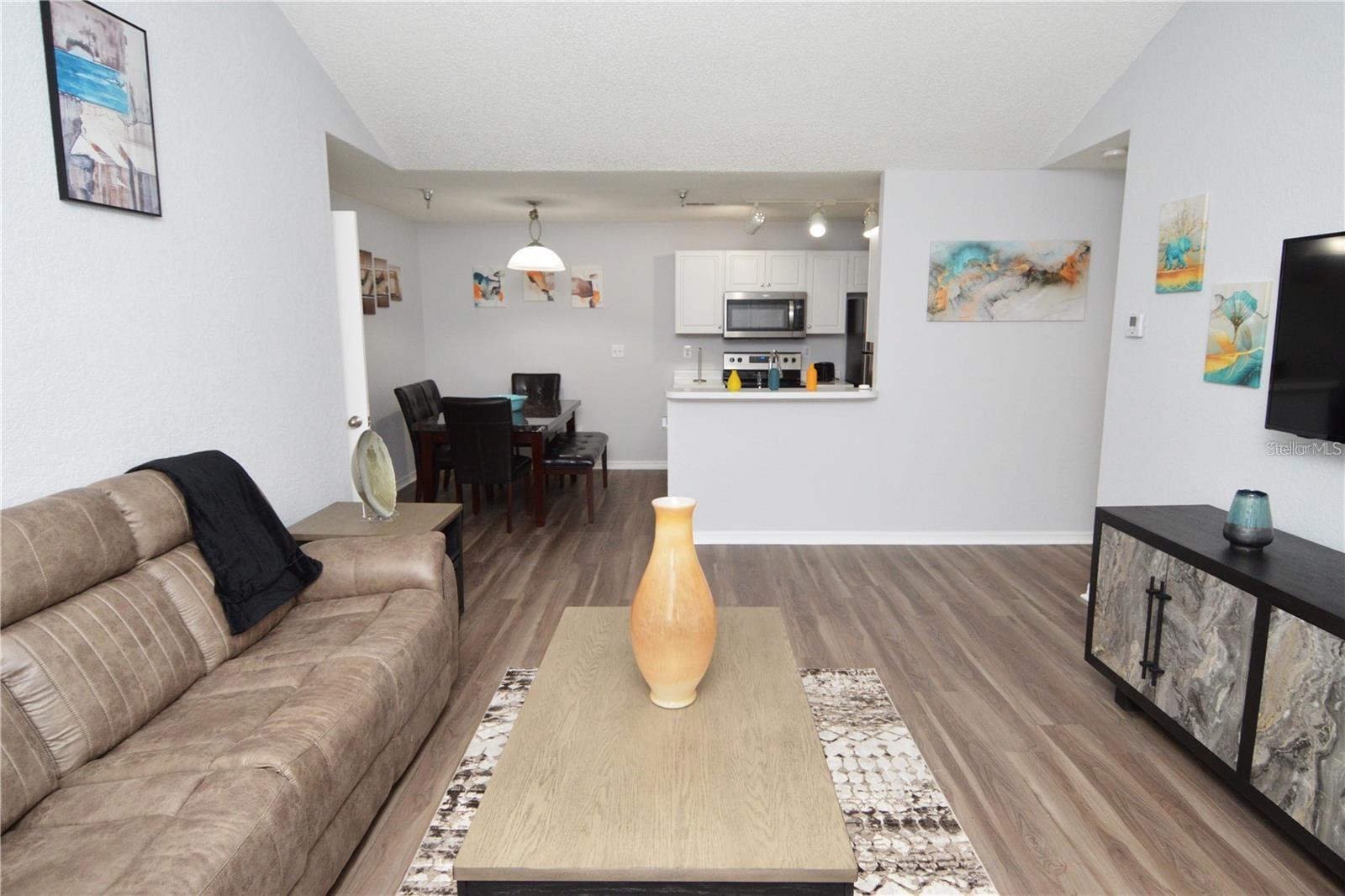 10265 GANDY BLVD N #1002, ST PETERSBURG, FL, 33702