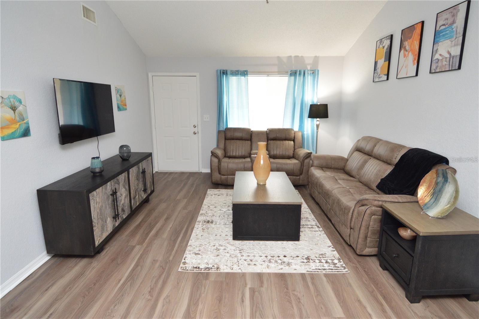 10265 GANDY BLVD N #1002, ST PETERSBURG, FL, 33702
