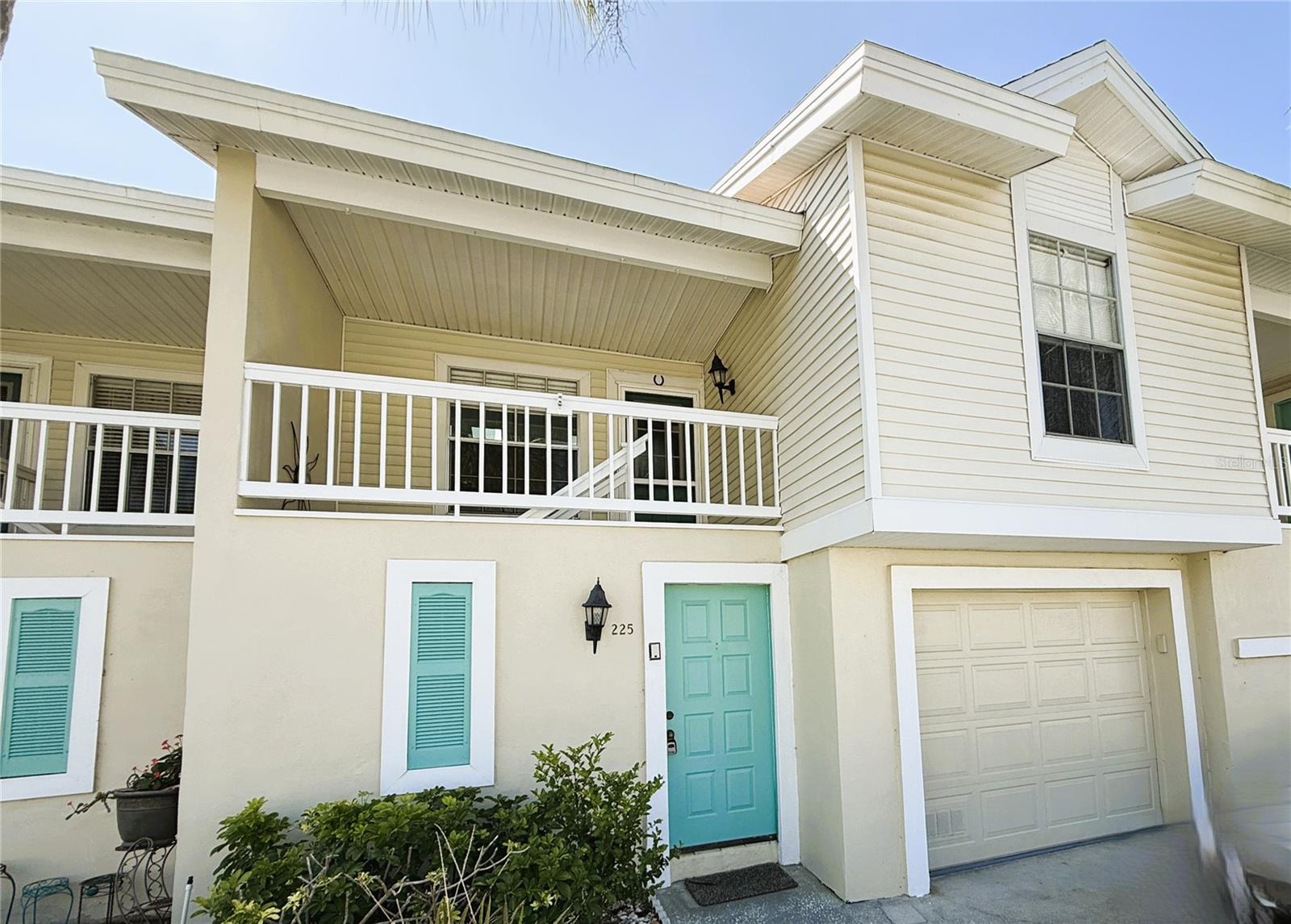 225 SUN VISTA CT S, TREASURE ISLAND, FL, 33706