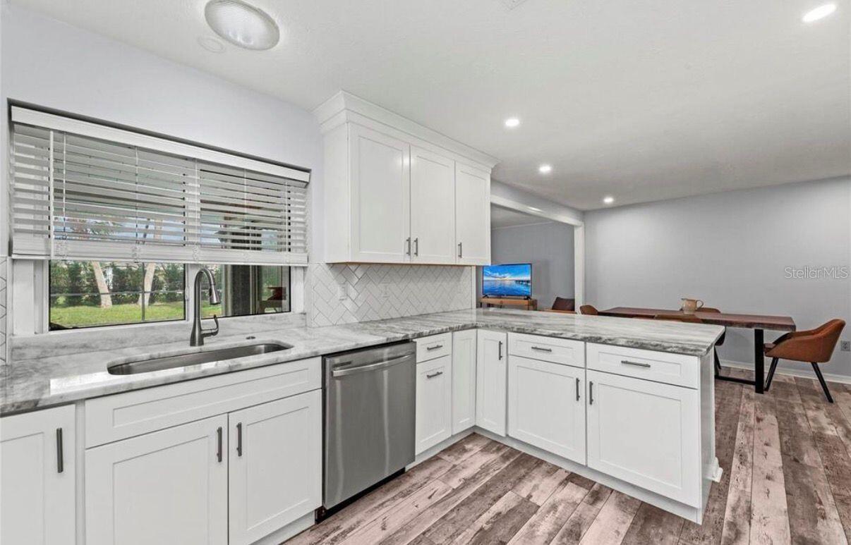 107 COROT DR, NOKOMIS, FL, 34275