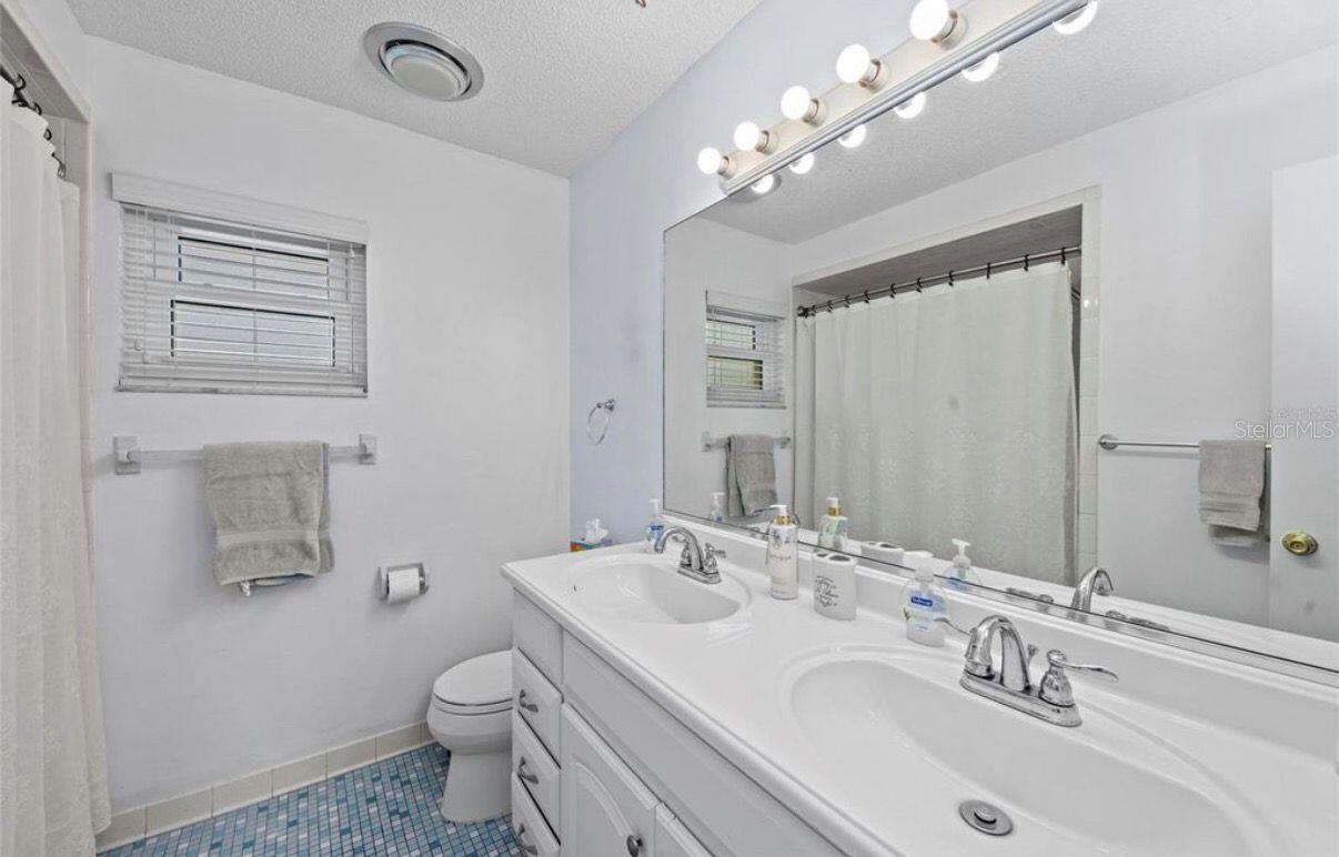 107 COROT DR, NOKOMIS, FL, 34275