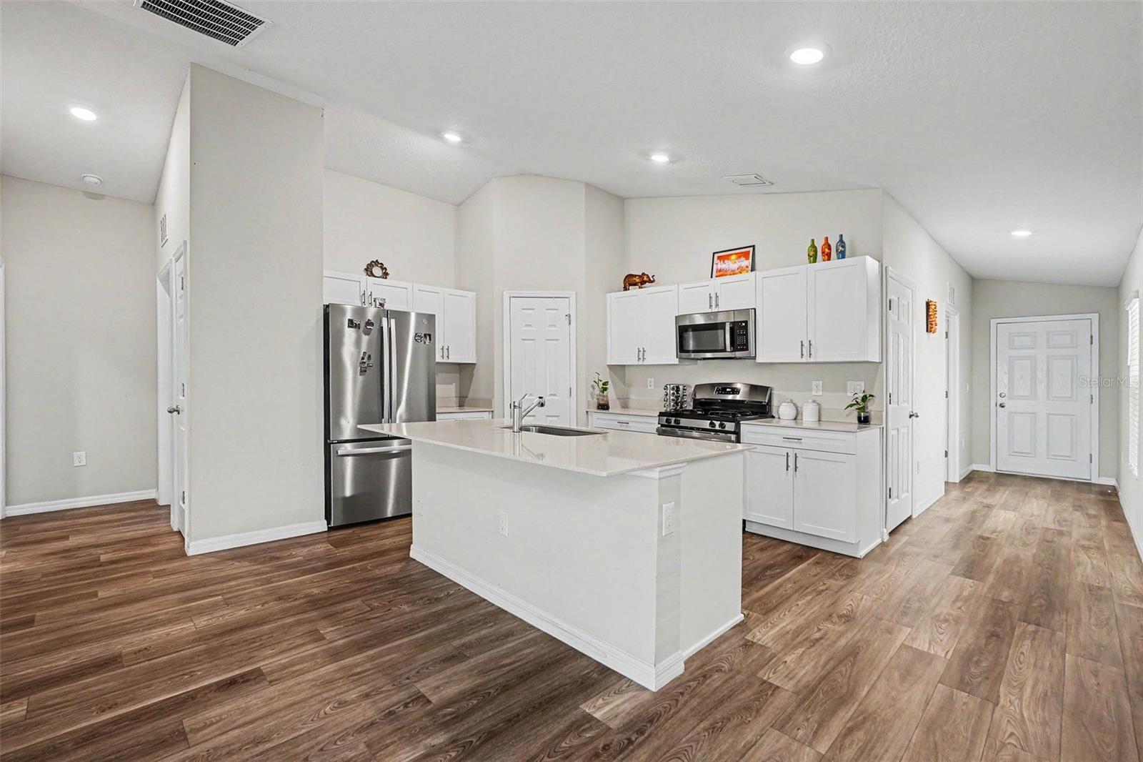 14919 STERLING SPUR AVE, LITHIA, FL, 33547