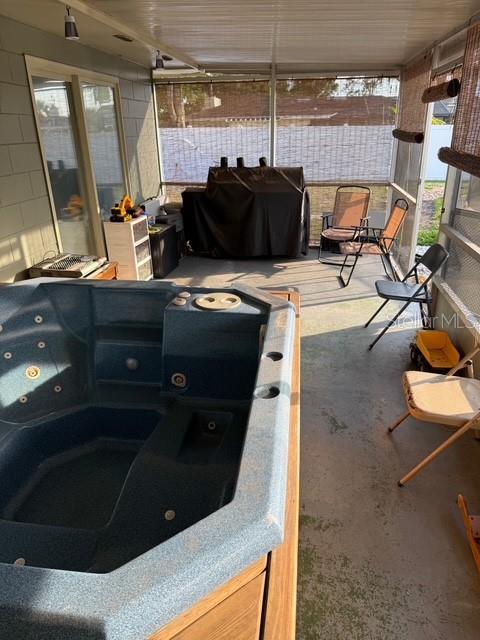 1104 YARNELL AVE, LAKE WALES, FL, 33853