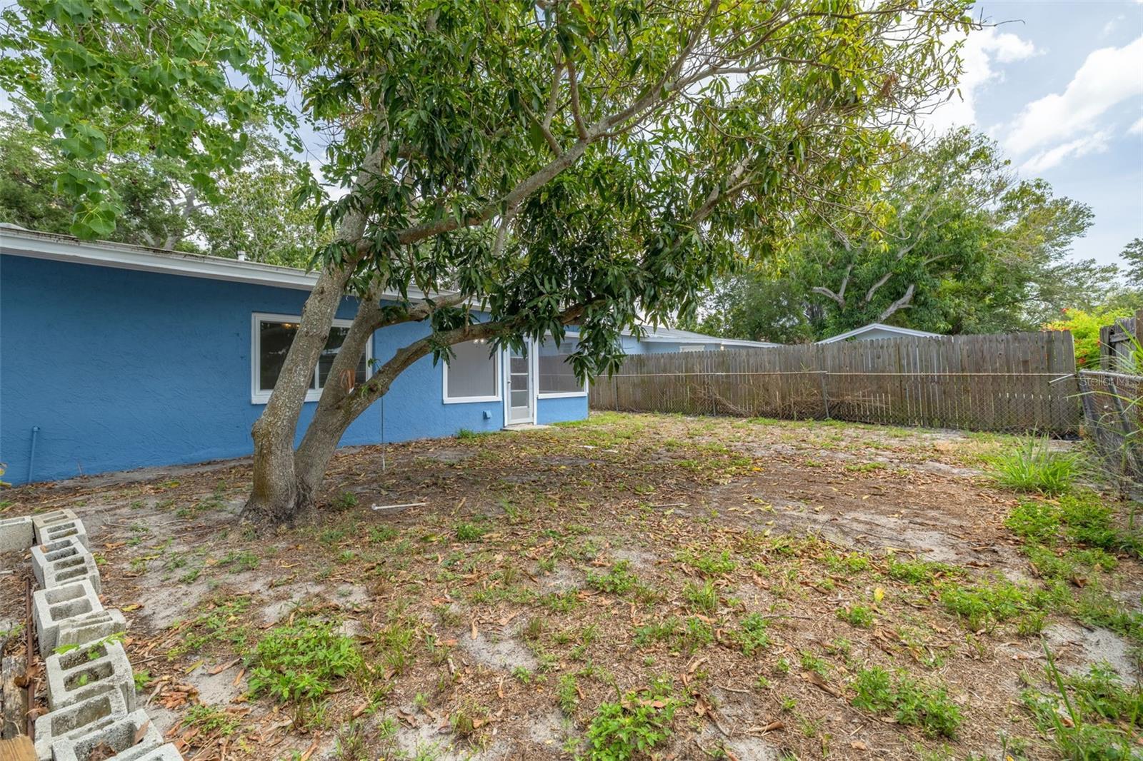 2120 23RD ST SW, LARGO, FL, 33774