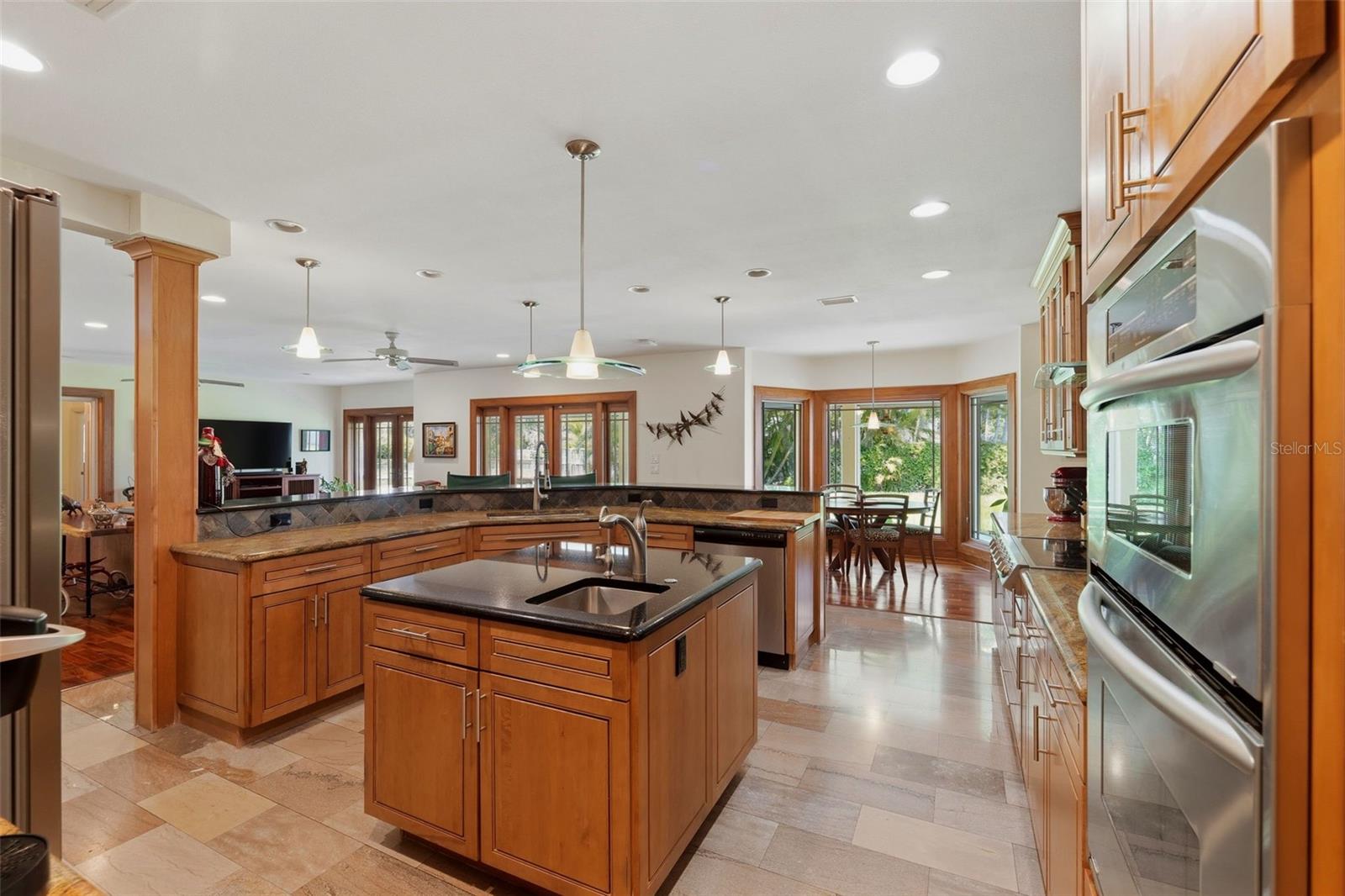 6000 2ND ST S, ST PETERSBURG, FL, 33705