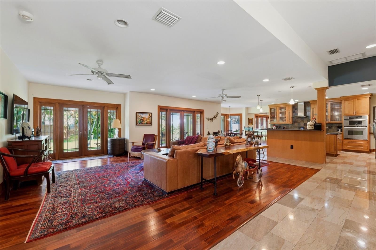 6000 2ND ST S, ST PETERSBURG, FL, 33705