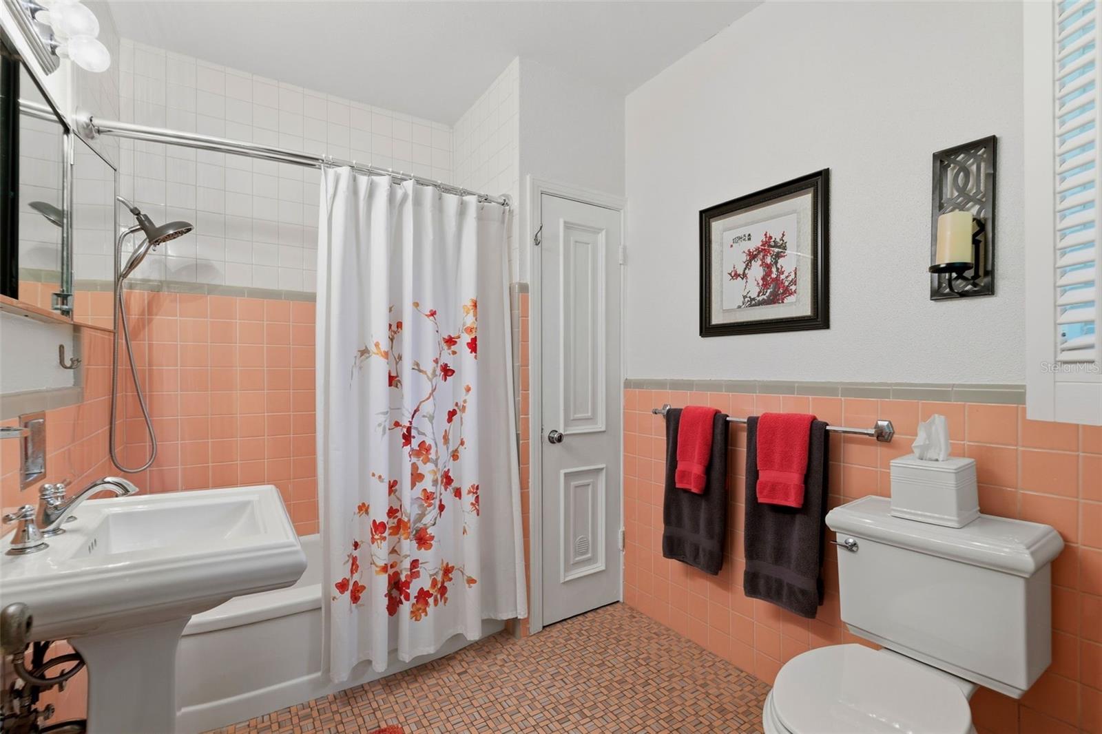 6000 2ND ST S, ST PETERSBURG, FL, 33705