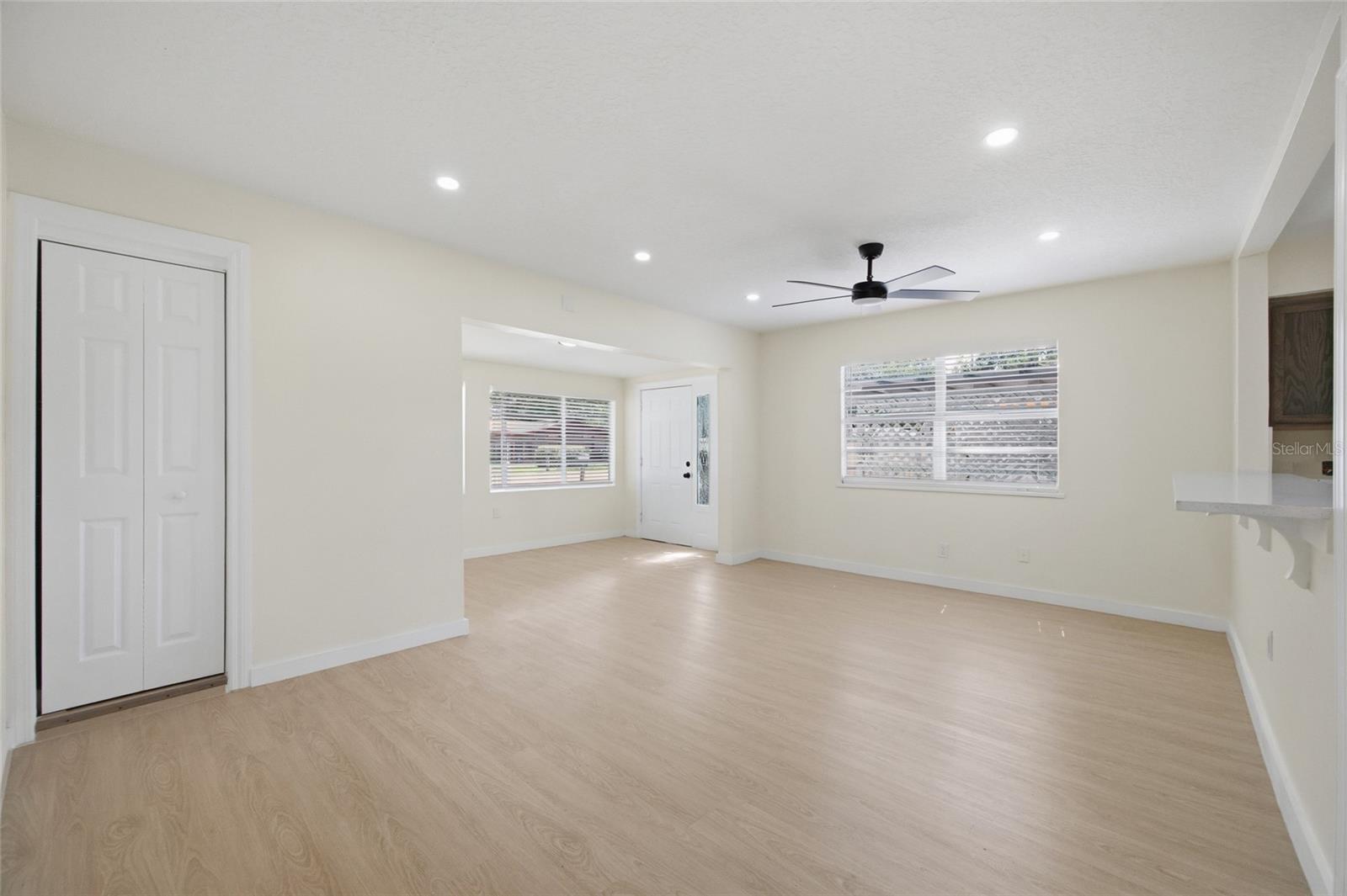 714 E 137TH AVE, TAMPA, FL, 33613