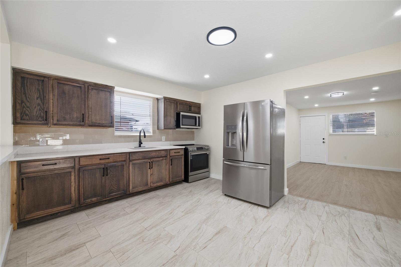 714 E 137TH AVE, TAMPA, FL, 33613