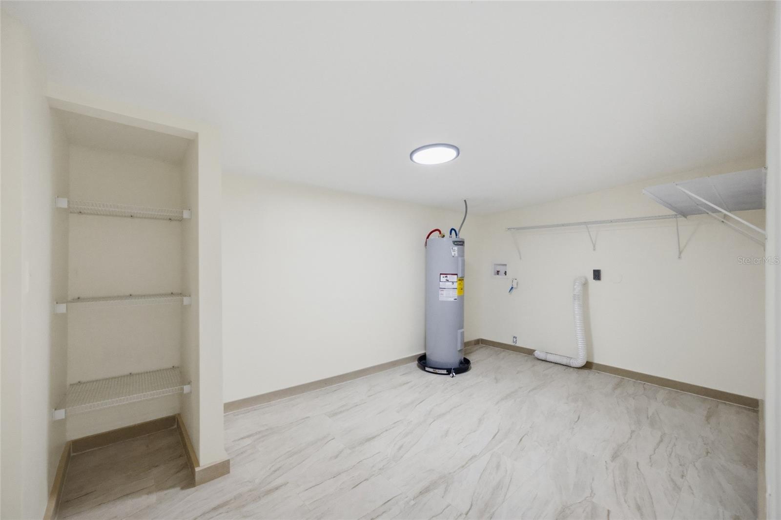 714 E 137TH AVE, TAMPA, FL, 33613