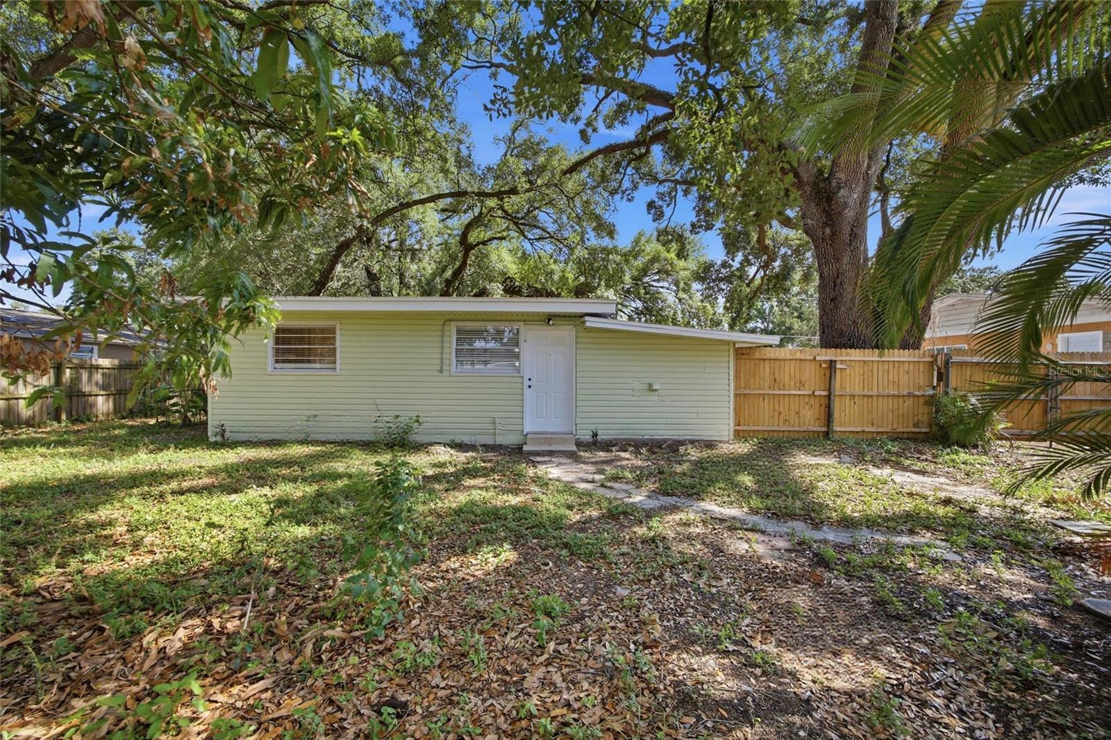 714 E 137TH AVE, TAMPA, FL, 33613
