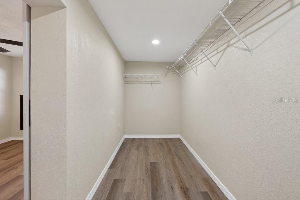 2540 W KNOLLWOOD ST, TAMPA, FL, 33614