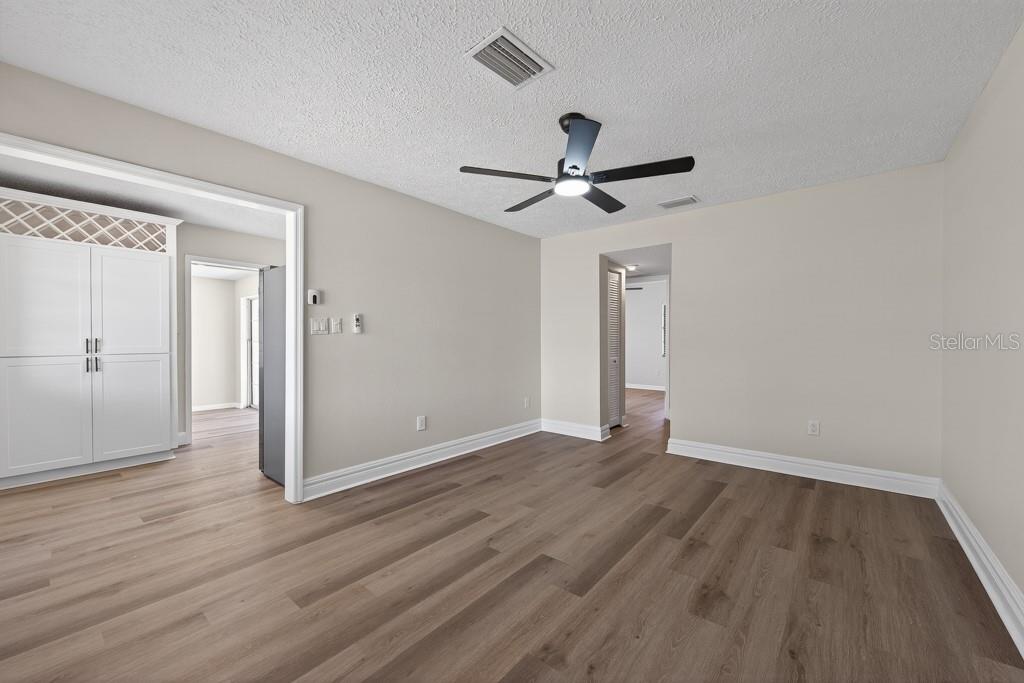 2540 W KNOLLWOOD ST, TAMPA, FL, 33614