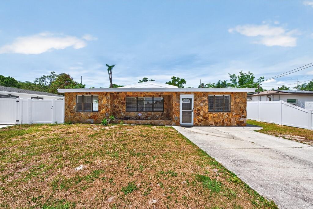 2540 W KNOLLWOOD ST, TAMPA, FL, 33614