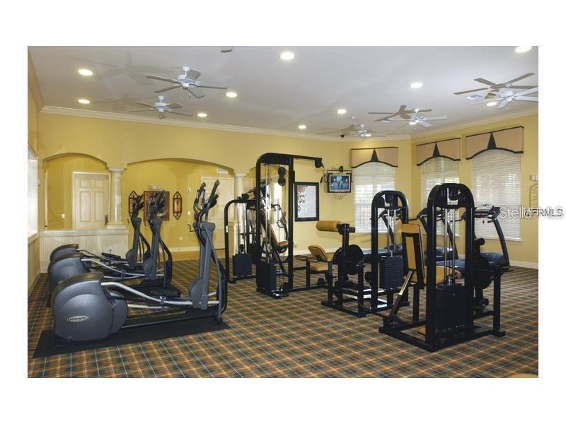 10025 COURTNEY PALMS BLVD #102, TAMPA, FL, 33619