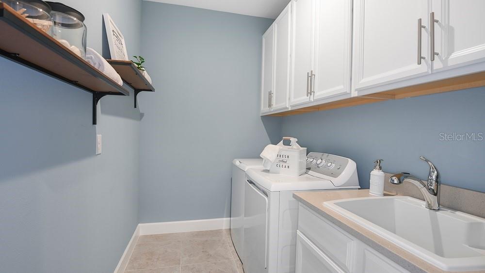 7527 MOONBEAM AVE, SARASOTA, FL, 34241