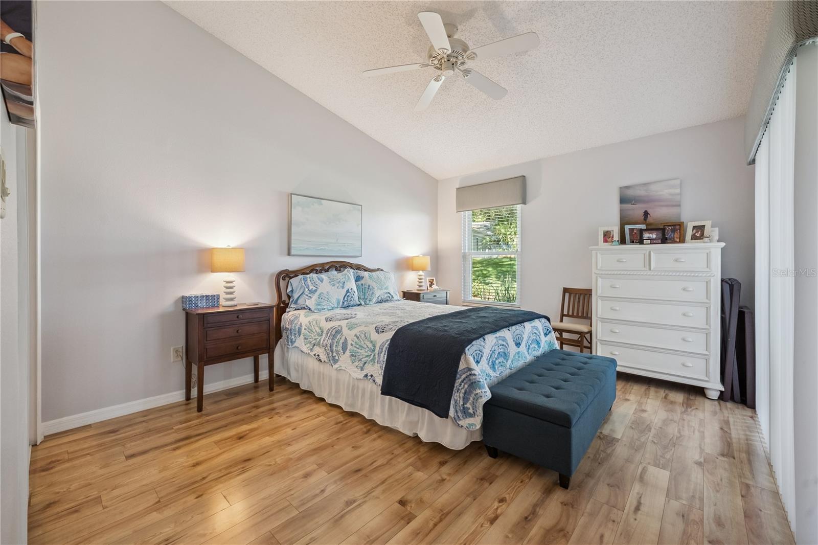 4730 SAWGRASS LAKE CIR, LEESBURG, FL, 34748