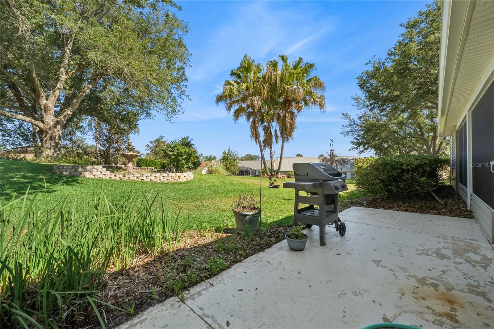 4730 SAWGRASS LAKE CIR, LEESBURG, FL, 34748