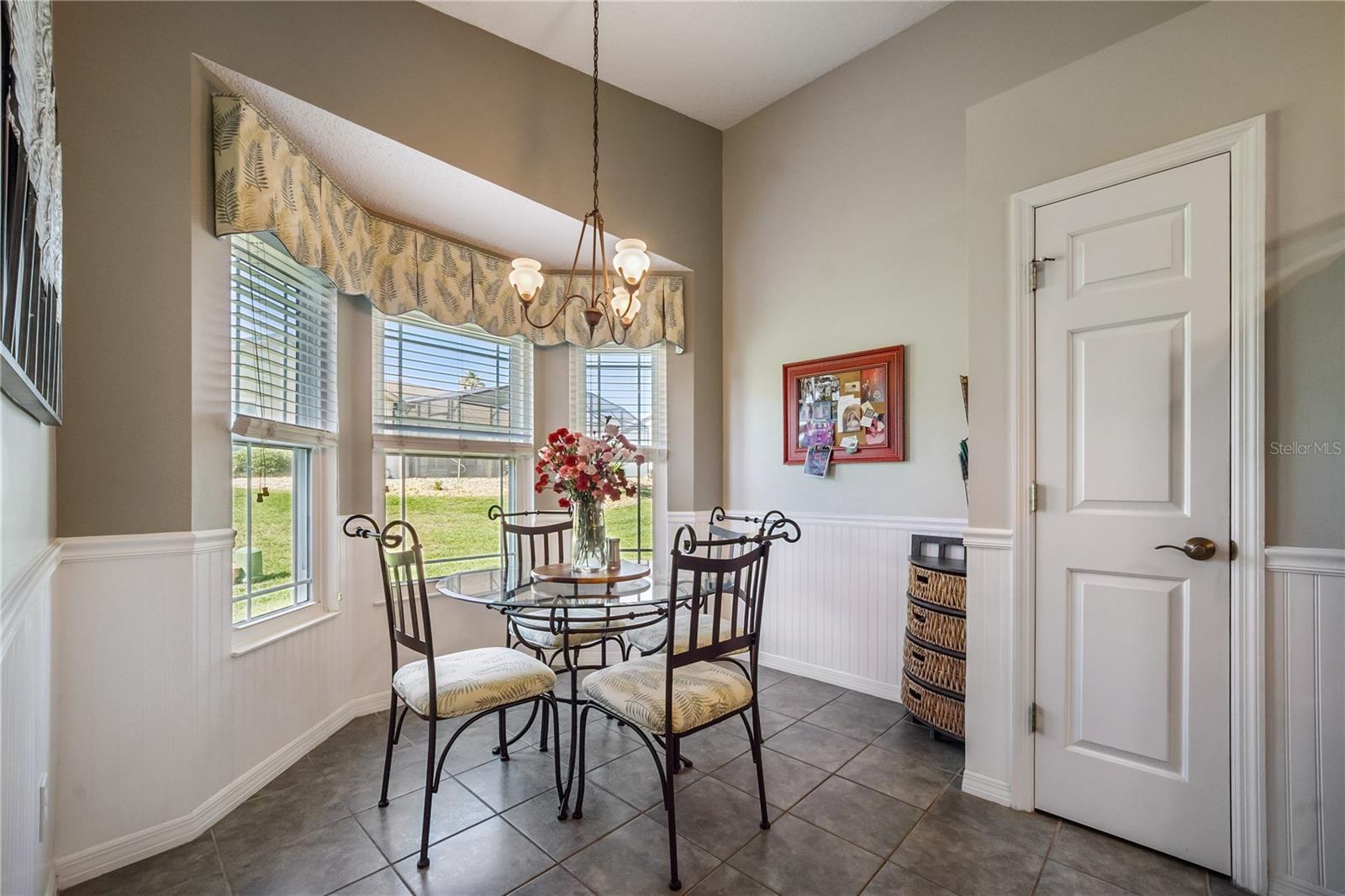 4730 SAWGRASS LAKE CIR, LEESBURG, FL, 34748