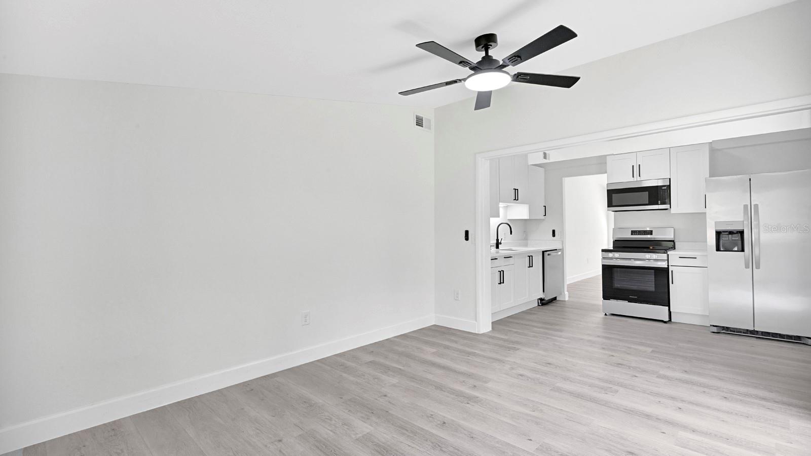 2930 MAGNOLIA AVE, SANFORD, FL, 32773