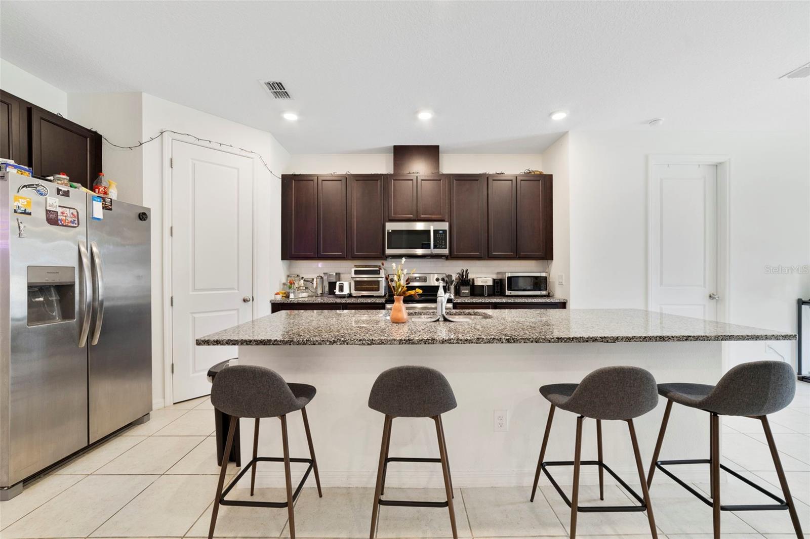 9222 WAVERLY WALK DR, ORLANDO, FL, 32817