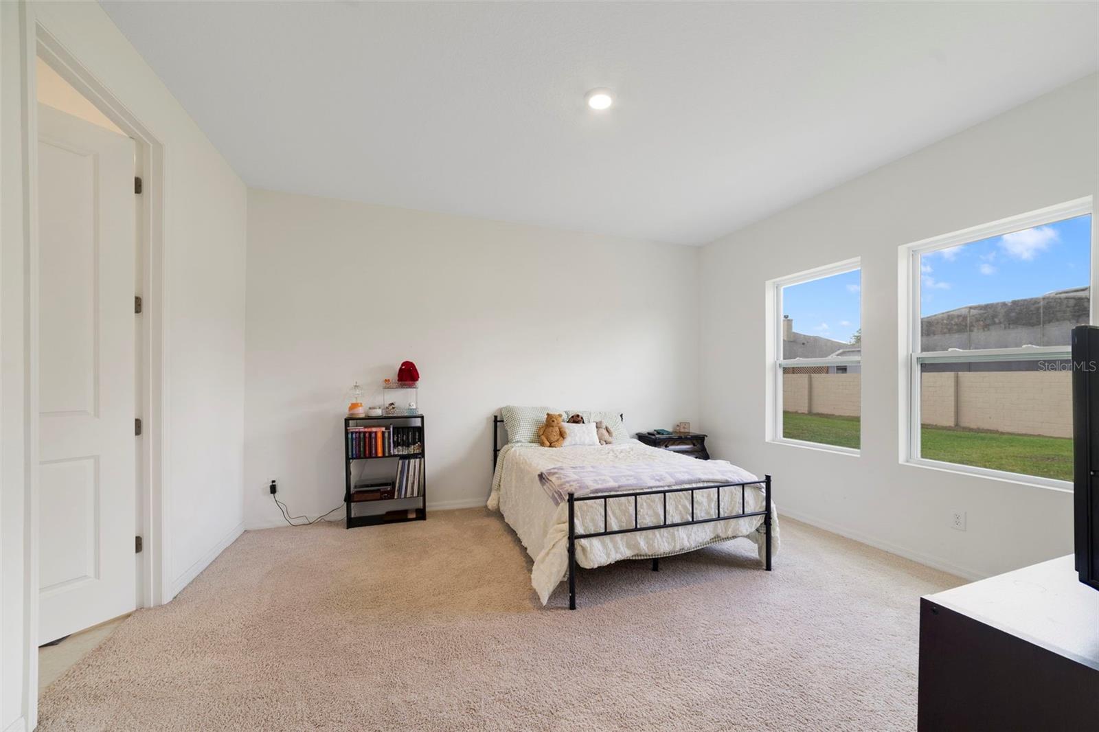 9222 WAVERLY WALK DR, ORLANDO, FL, 32817