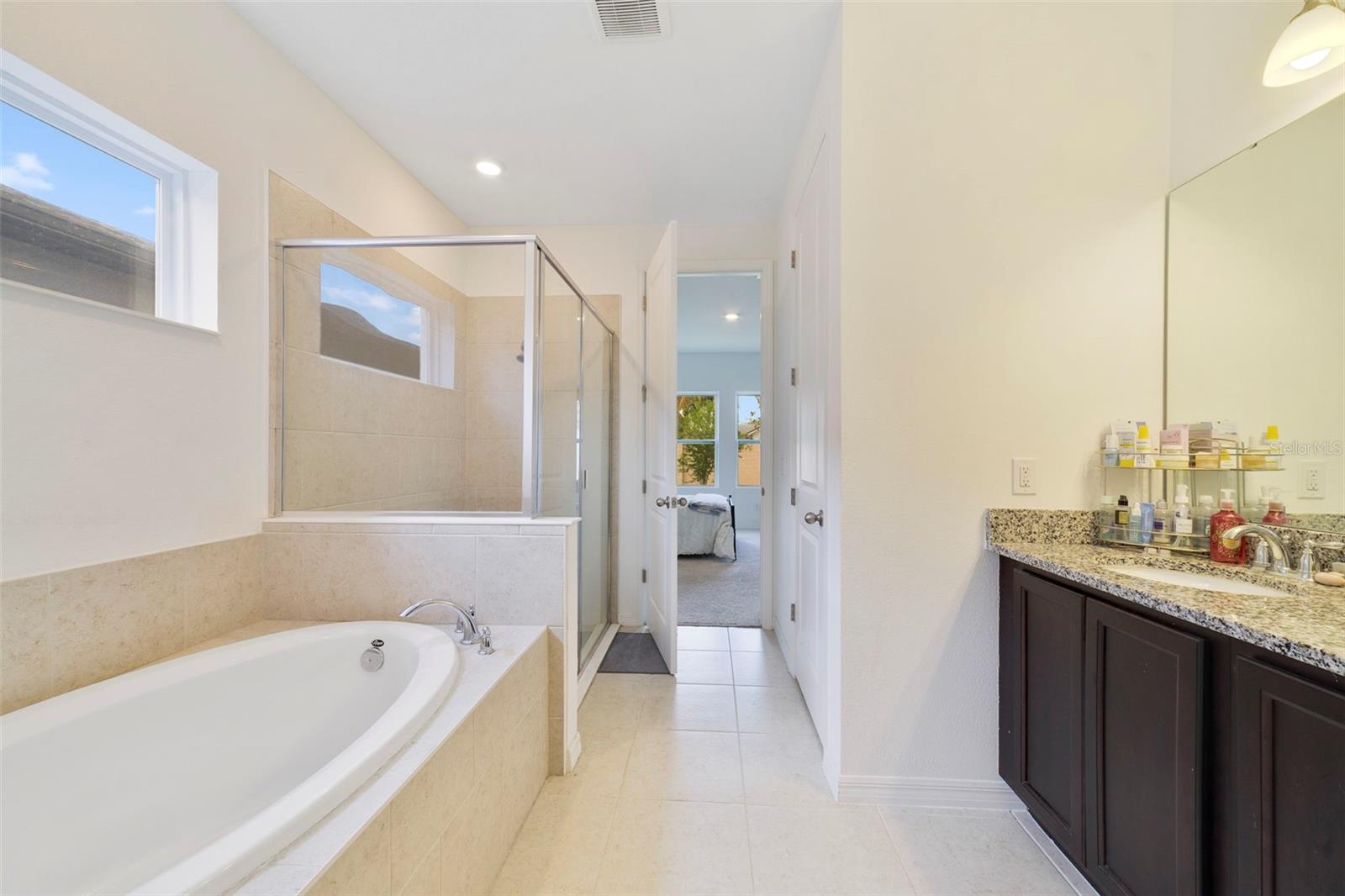 9222 WAVERLY WALK DR, ORLANDO, FL, 32817