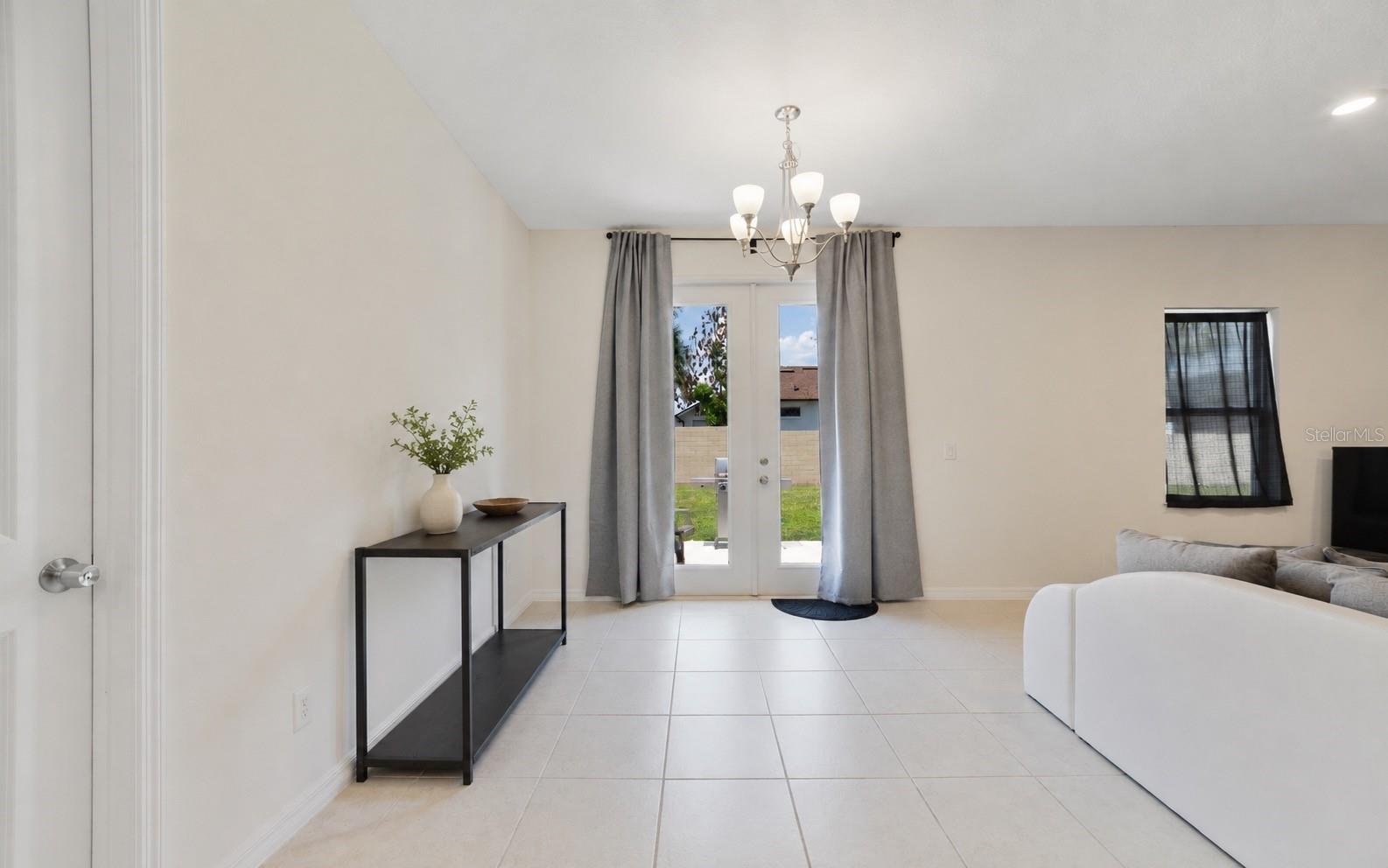 9222 WAVERLY WALK DR, ORLANDO, FL, 32817