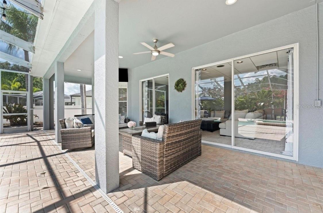 12910 VICKSBURG DR, TAMPA, FL, 33625