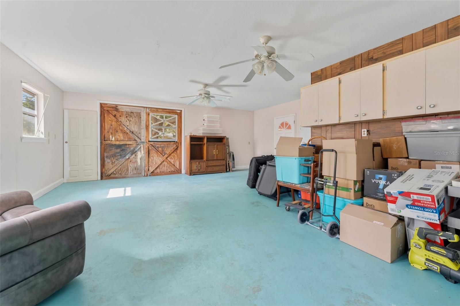 8068 30TH AVE N, ST PETERSBURG, FL, 33710