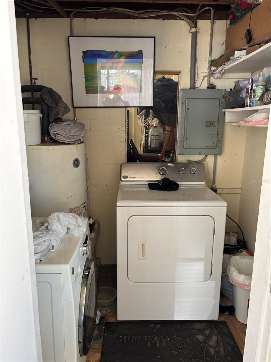 25 6TH AVE SE, LARGO, FL, 33771