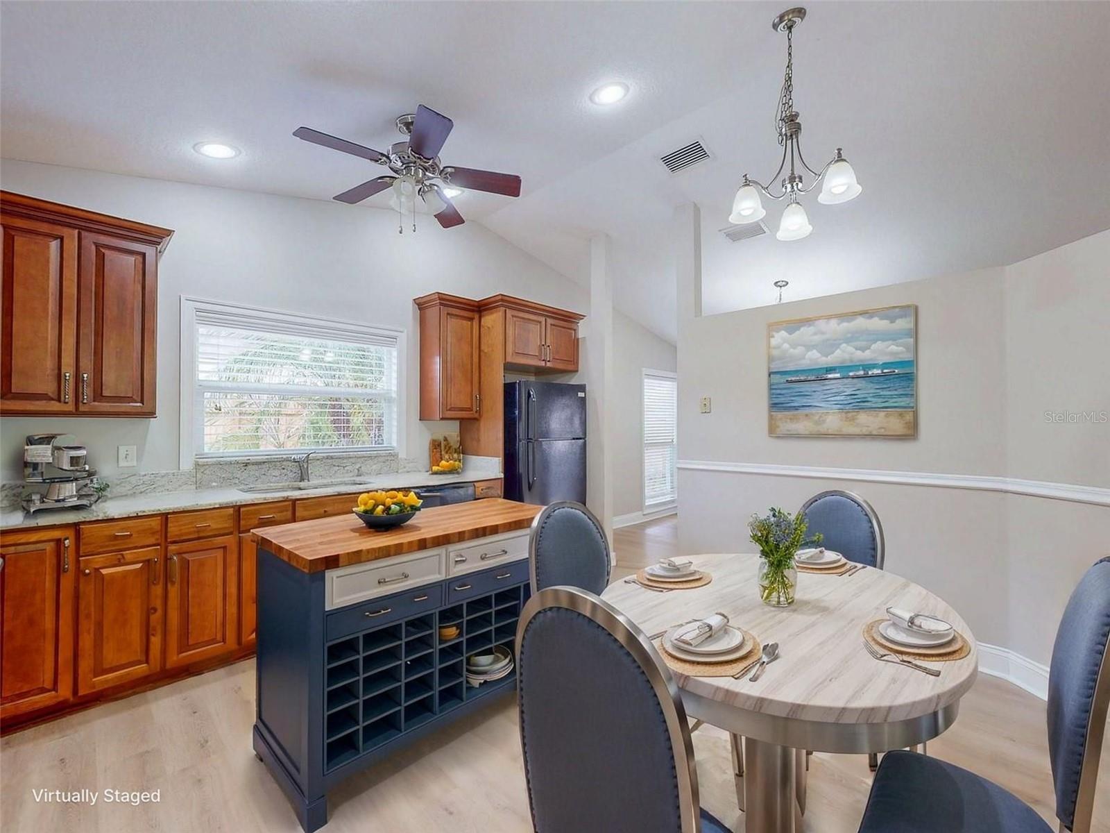 17628 WHISTLING LN, LUTZ, FL, 33549