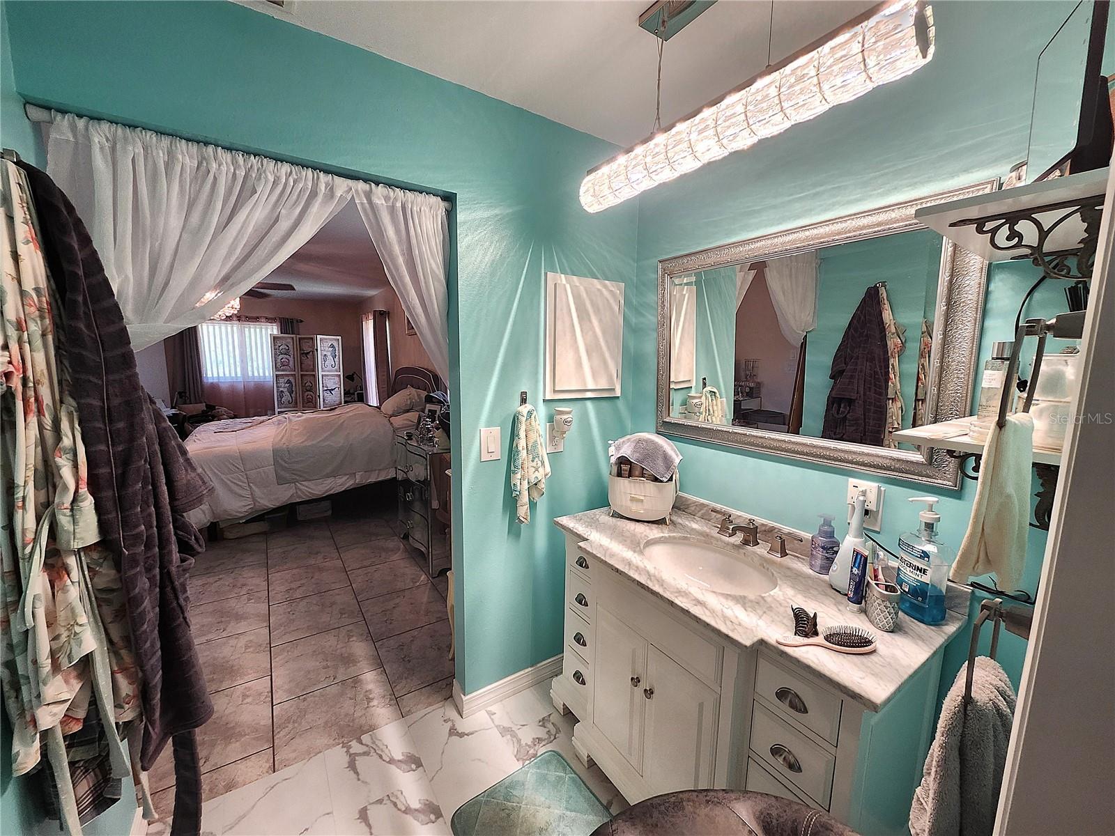 112 ANTILLA RD, NORTH PORT, FL, 34287
