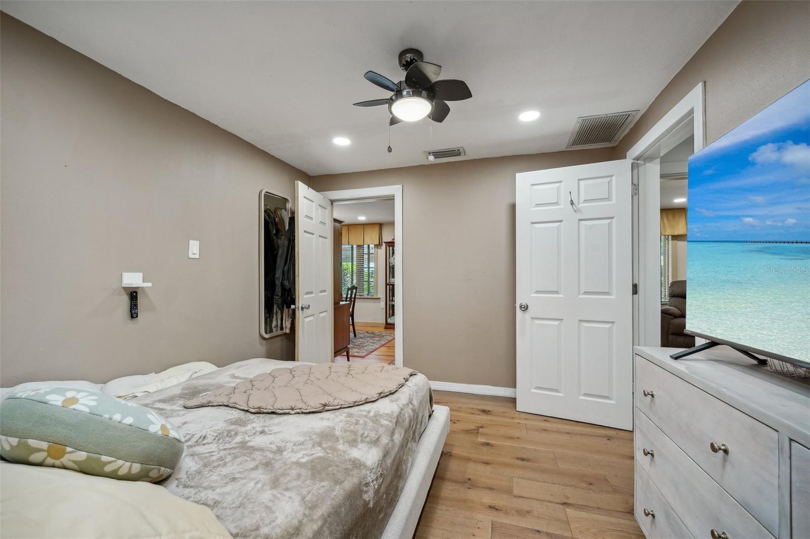 1020 VENETIAN AVE, ORLANDO, FL, 32804